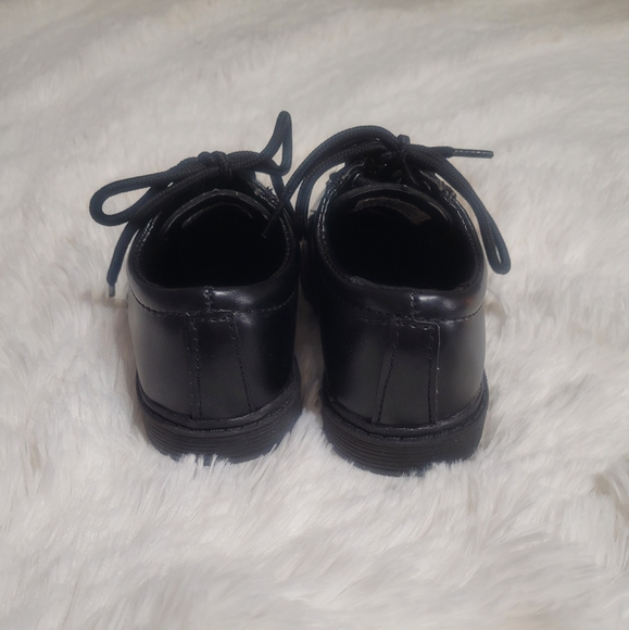 Stacy Adams Lace-Up Dress Shoes, Child Size 7 - Picture 3 of 5